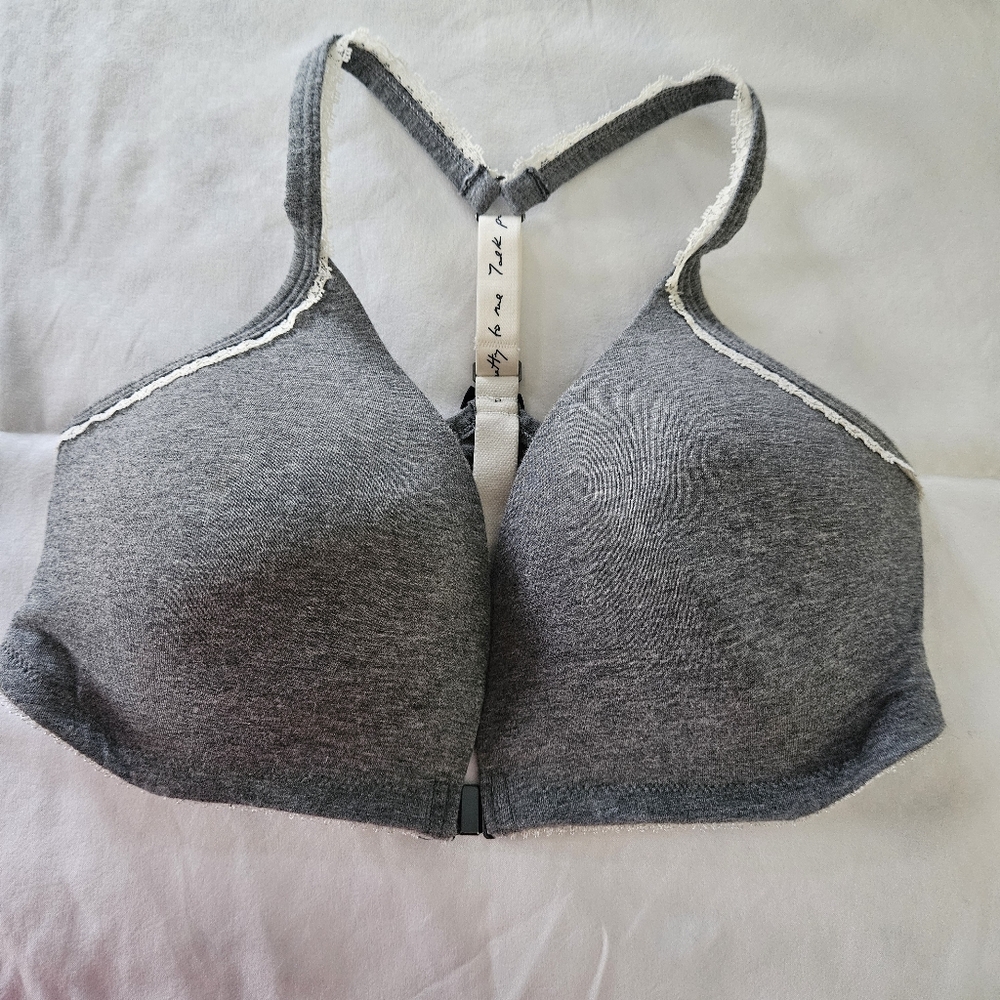 Kensie "Talk Pretty To Me" Gray  COTTON  Women's Intimate Bra. Size 36DD